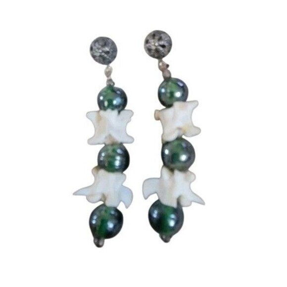 Rattlesnake Vertebrae & Green Glass Beaded Dangle Post Oddity Earrings - Picture 2 of 5